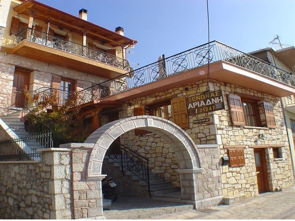 Ariadne Guesthouse أراخوفا المظهر الخارجي الصورة
